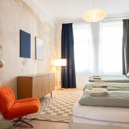 Schoene Altbauwohnung Mit 2 Privaten Parkplaetzen Fuer Bis Zu 8 Personen Im Leipziger Westen Apartamento *