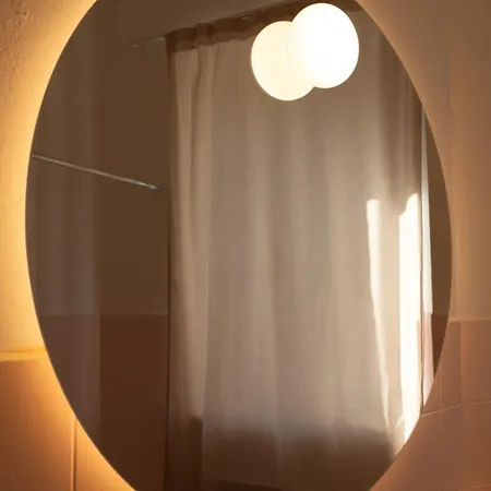 Apartamento Schoene Altbauwohnung Mit 2 Privaten Parkplaetzen Fuer Bis Zu 8 Personen Im Leipziger Westen *